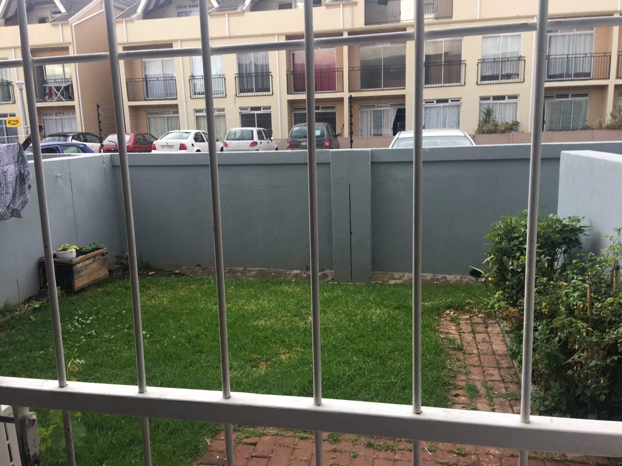 To Let 2 Bedroom Property for Rent in Gordons Bay Central Western Cape